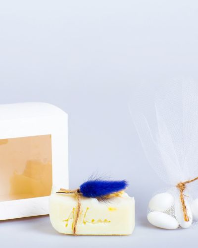 Favor box with natural olive oil soap