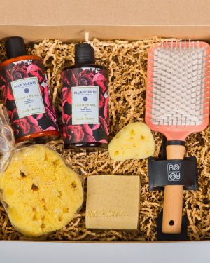 “Black cherry” – The Embrace of Nature