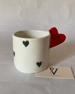 Φλυτζανάκι Ελληνικού – In Love