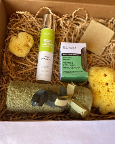 ” Apple and Cinnamon ”