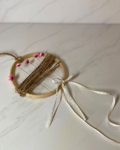 Χειροποίητη Μπομπονιέρα γάμου  – Στεφάνι με αποξηραμένο λουλούδια