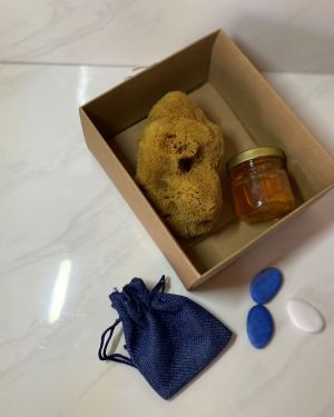 Μπομπονιέρα με φυσικό σφουγγαρι κι μέλι