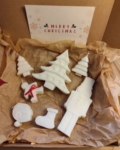 Christmas gift box…4