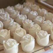 Μπομπονιέρα τριαντάφυλλο κερί