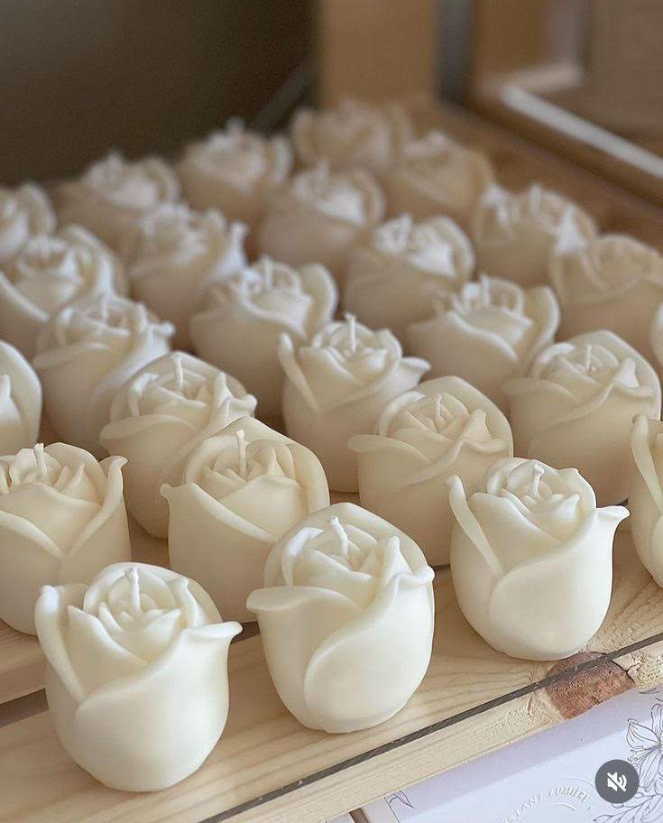 Μπομπονιέρα τριαντάφυλλο κερί